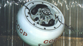 Defunct Soviet spacecraft comes crashing down to Earth...somewhere